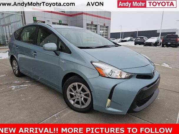 TOYOTA PRIUS V 2015 JTDZN3EU2FJ016015 image